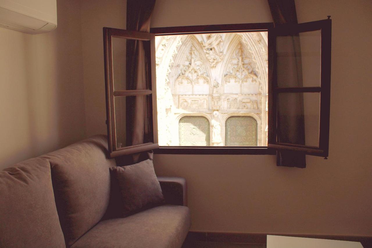 Puerta De La Catedral Apartment Toledo Exterior photo